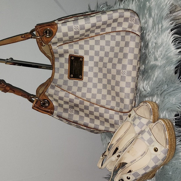 Louis Vuitton Galliera  Damier Azur PM - Picture 13 of 17